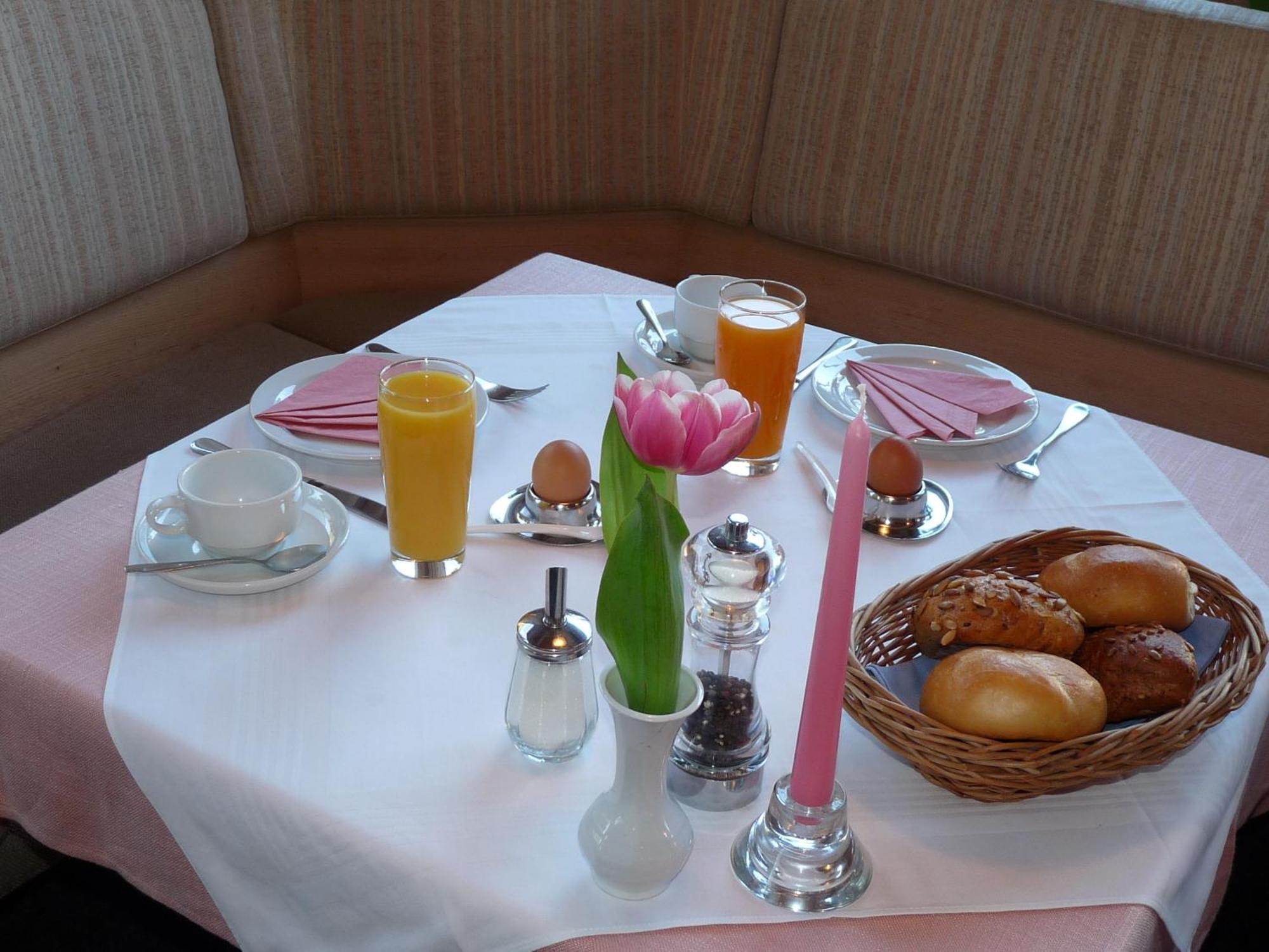 Hotel Pfrontener Hof Екстер'єр фото