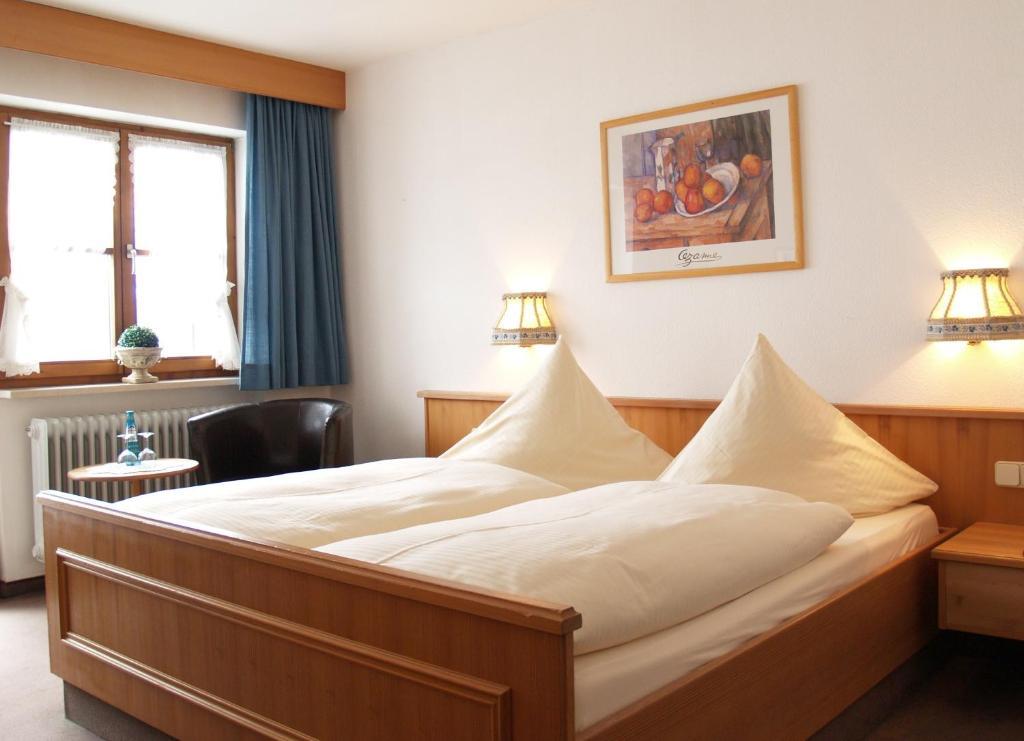 Hotel Pfrontener Hof Екстер'єр фото