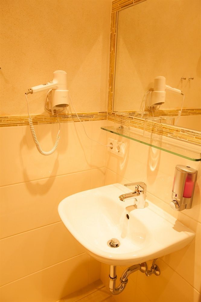 Hotel Pfrontener Hof Екстер'єр фото